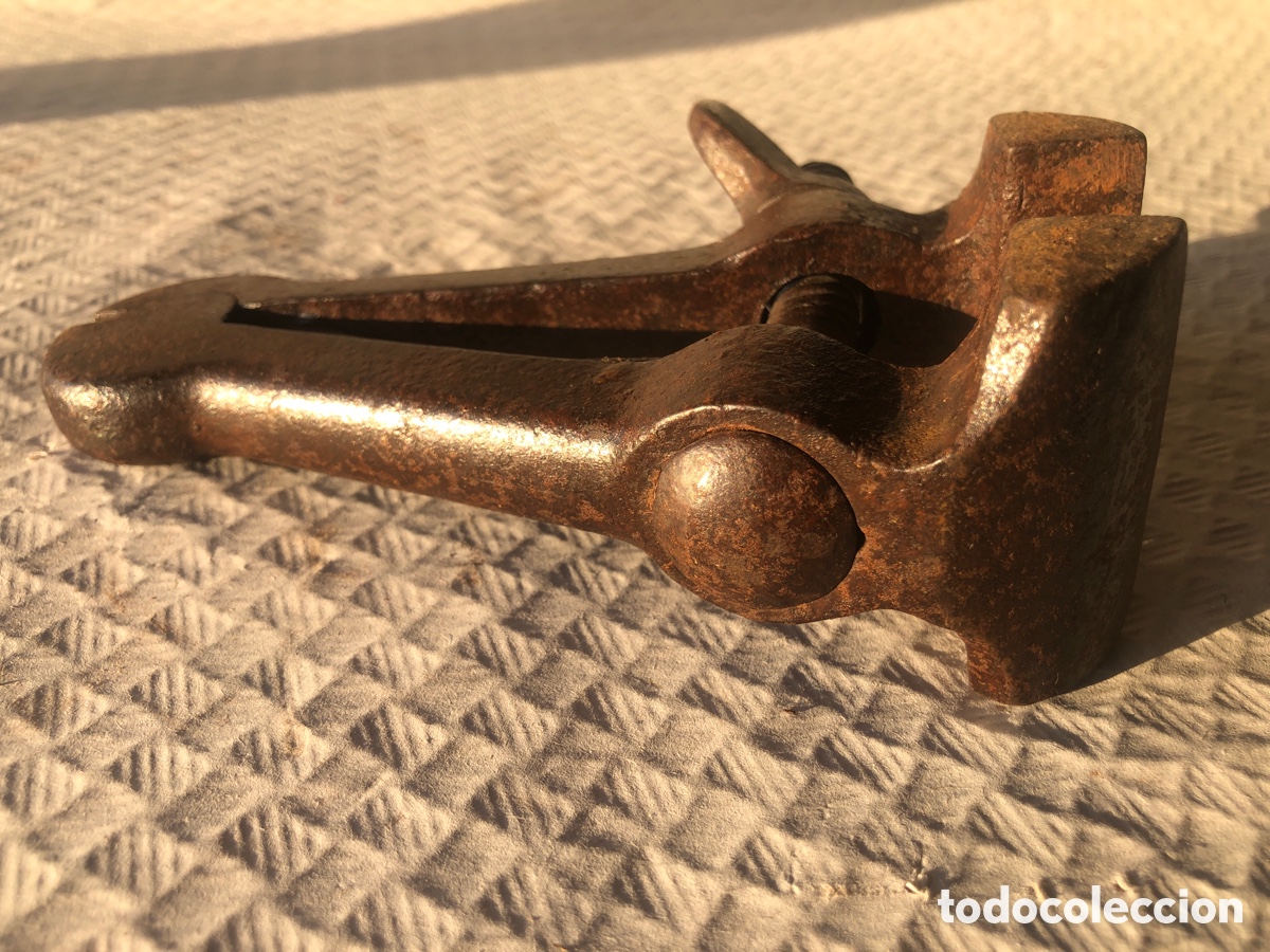 Antig&uuml;edades: Antiguo tornillo de carpintero - Foto 5