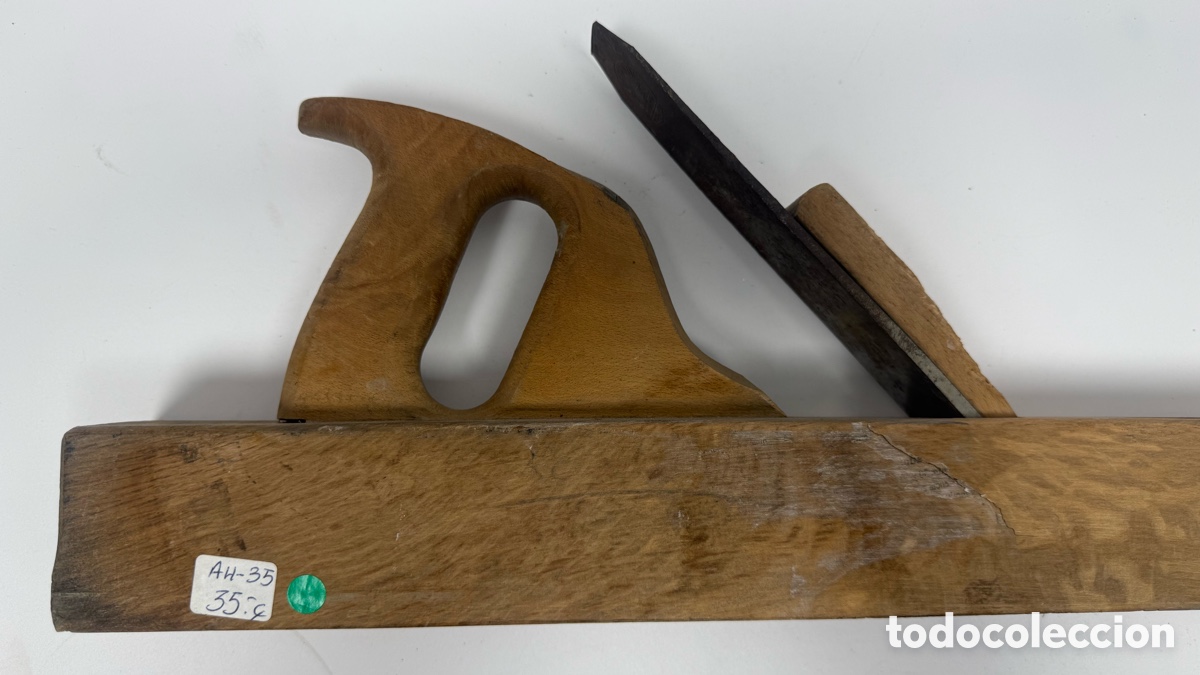 Antig&uuml;edades: Cepillo de carpintero grande mide 50 cms - Foto 5