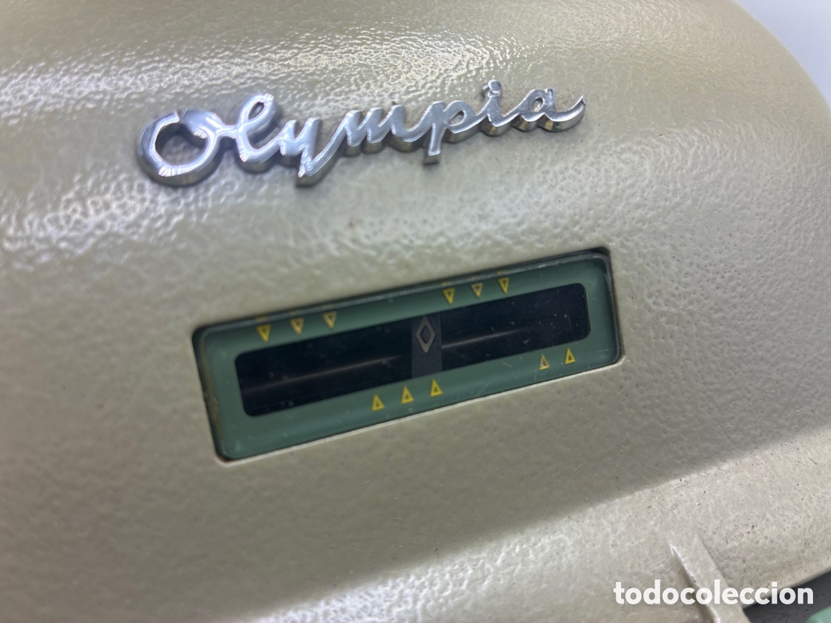 Antig&uuml;edades: M&aacute;quina de sumar Olympia. Conserva la funda original. - Foto 6