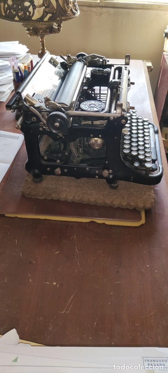 Antig&uuml;edades: M&aacute;quina de escribir Continental funciona - Foto 2