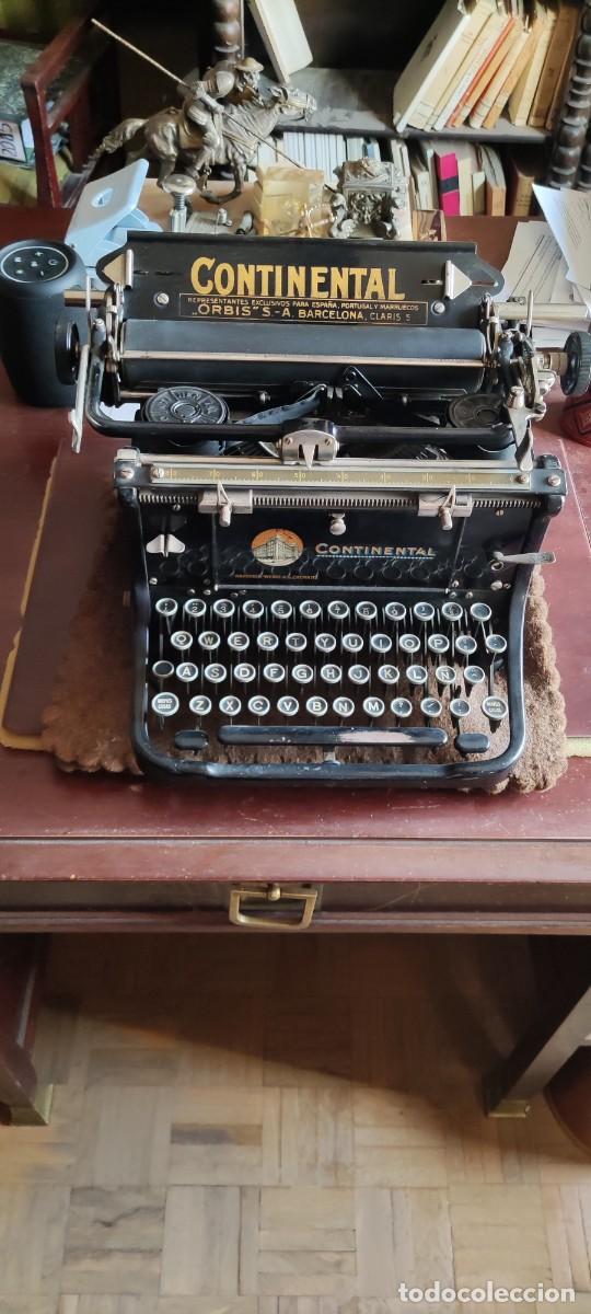 Antig&uuml;edades: M&aacute;quina de escribir Continental funciona - Foto 1