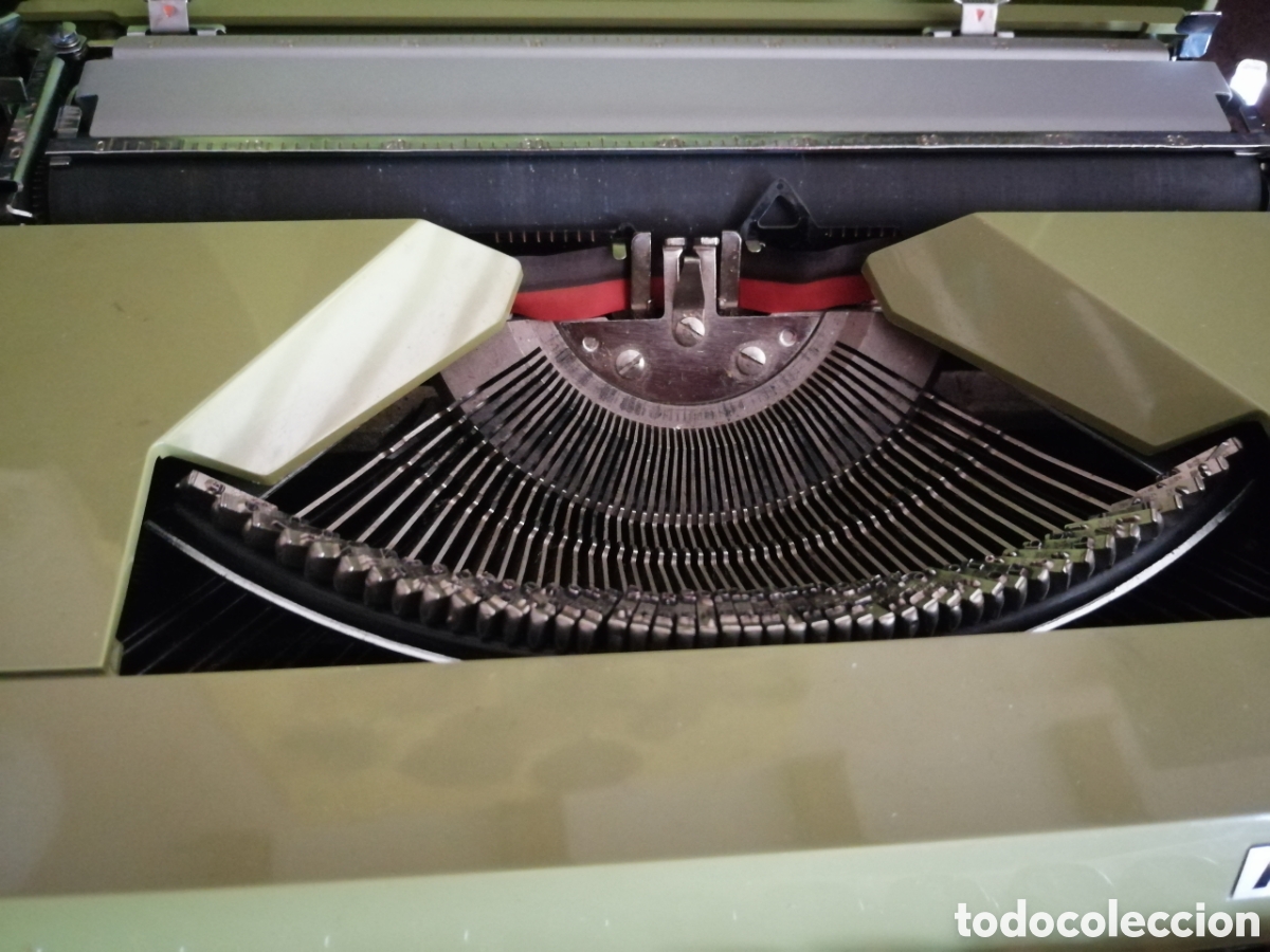 Antig&uuml;edades: M&aacute;quina de escribir Maritsa 30 - Foto 3
