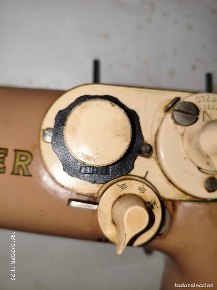 Antig&uuml;edades: M&aacute;quina de coser SINGER 316G - Foto 3