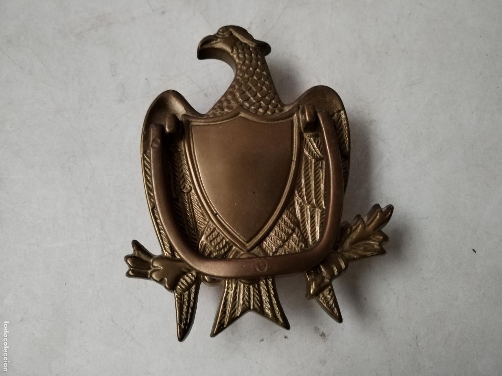 Antig&uuml;edades: aldaba aguila en bronce - c173 - Foto 1
