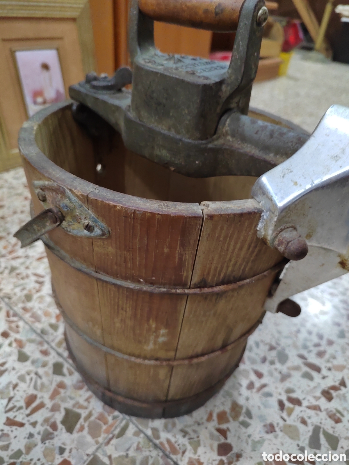 Antig&uuml;edades: Antigua heladera Husqvarna - Foto 2