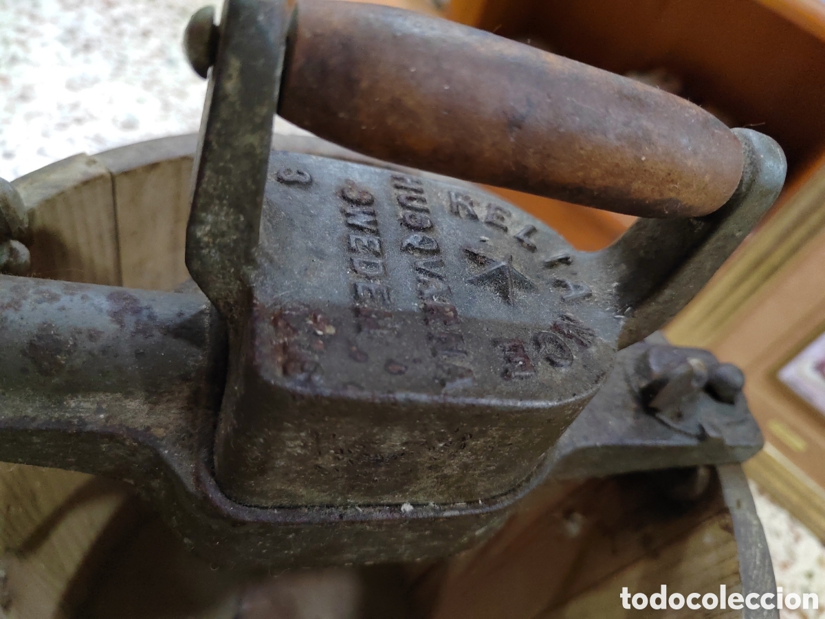 Antig&uuml;edades: Antigua heladera Husqvarna - Foto 5