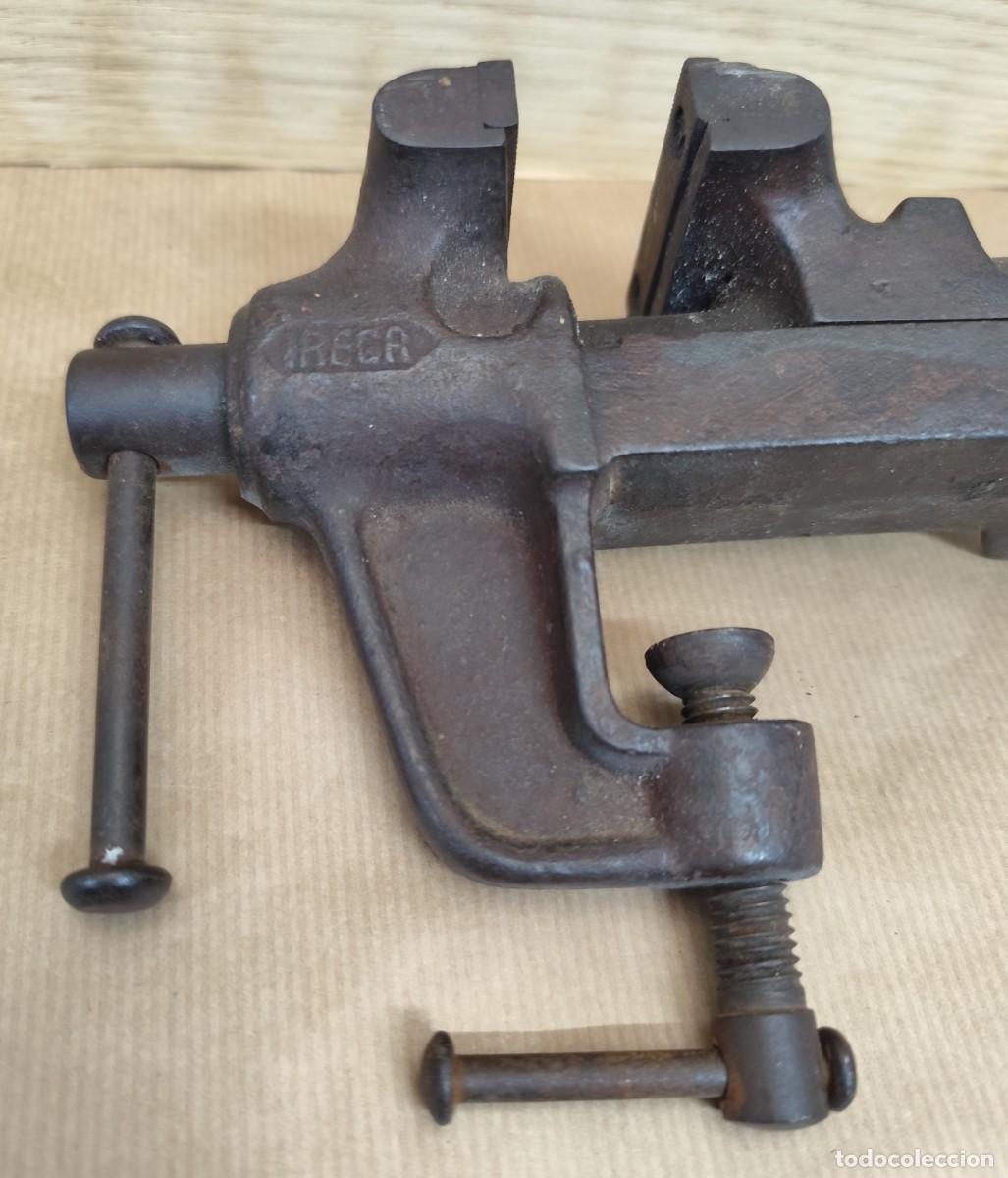 Antig&uuml;edades: Peque&ntilde;o tornillo de banco, Irega - Foto 4