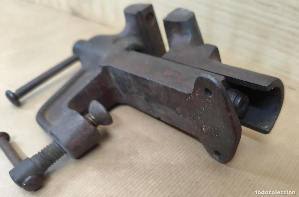 Antig&uuml;edades: Peque&ntilde;o tornillo de banco, Irega - Foto 5