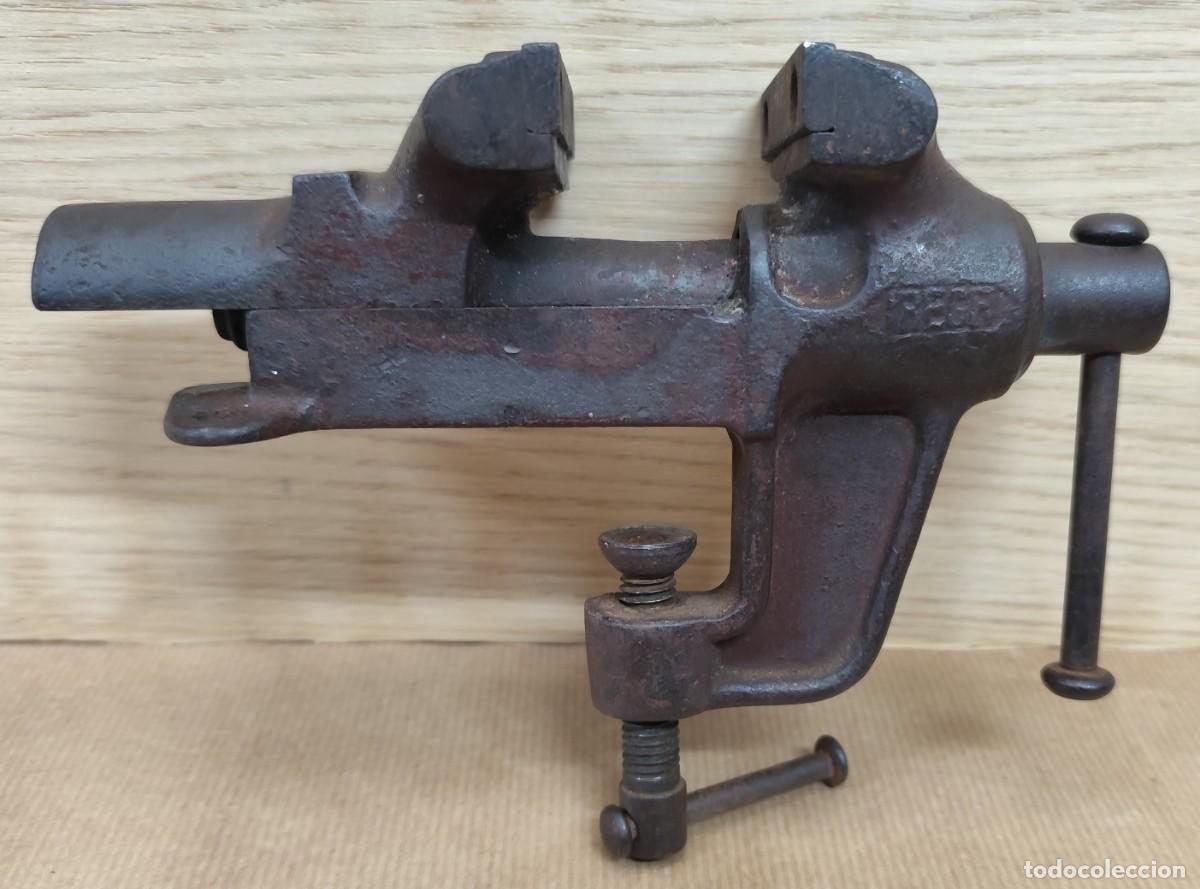 Antig&uuml;edades: Peque&ntilde;o tornillo de banco, Irega - Foto 9