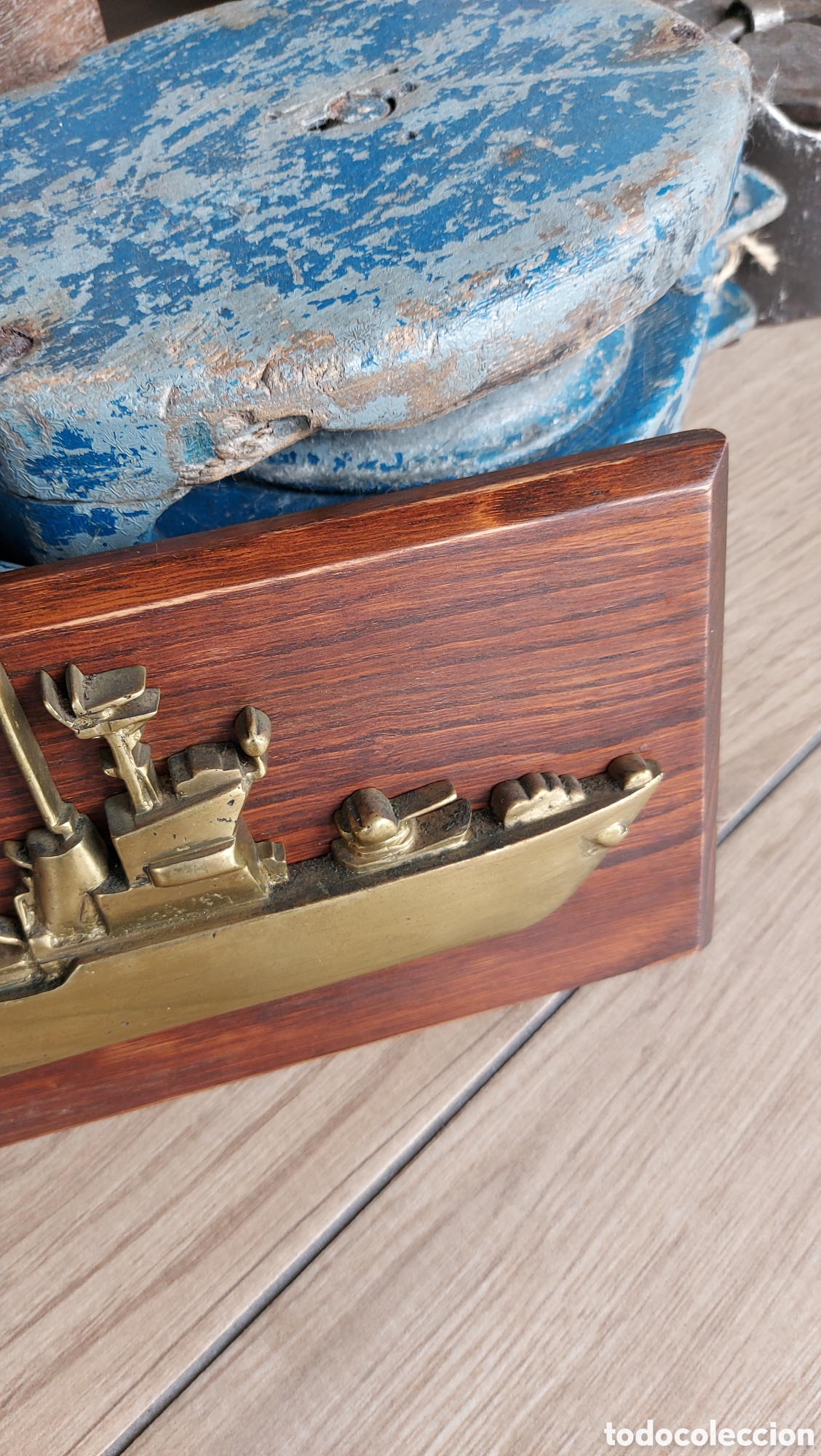 Antig&uuml;edades: Metopa de bronce patrullero circa 1973 - Foto 3