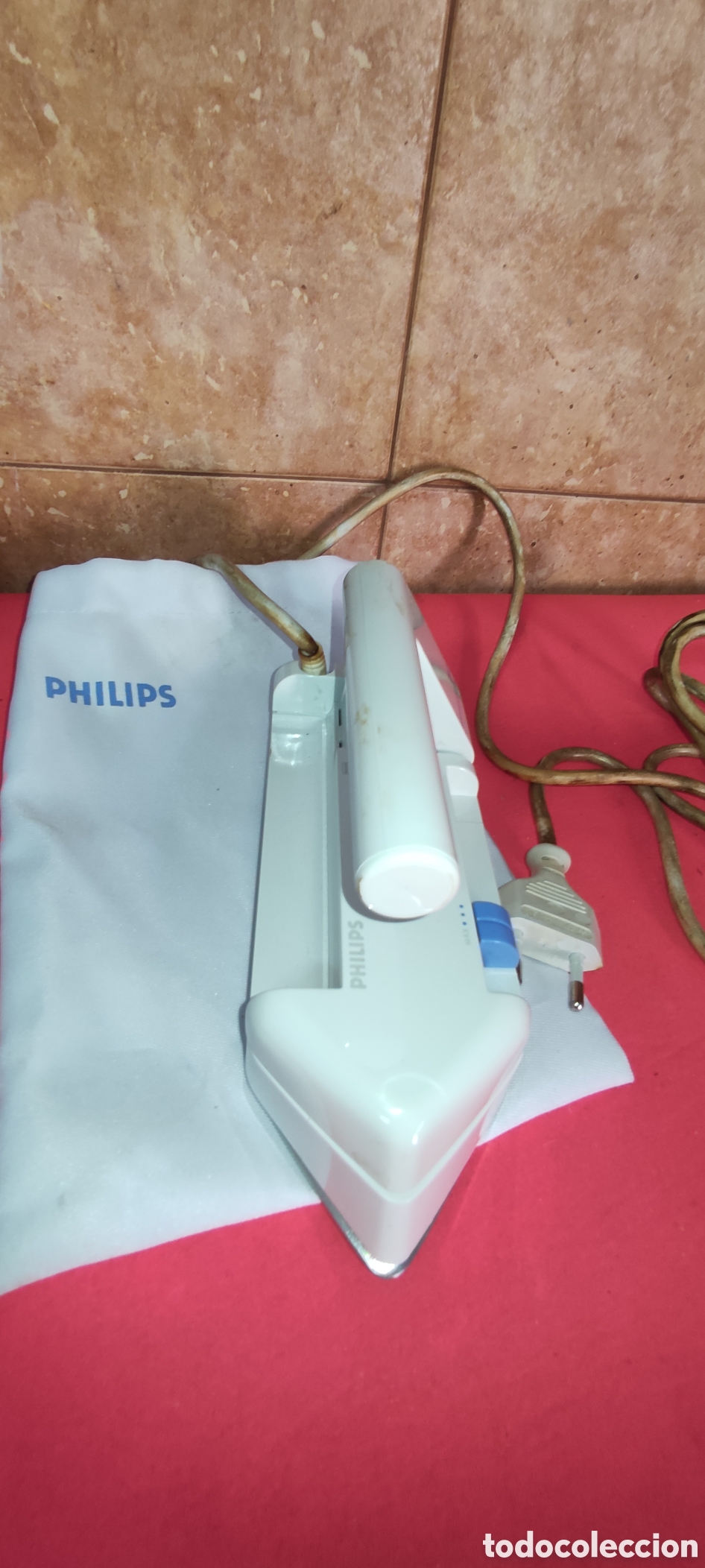 Antig&uuml;edades: Antigua plancha de viaje Philips - Foto 4