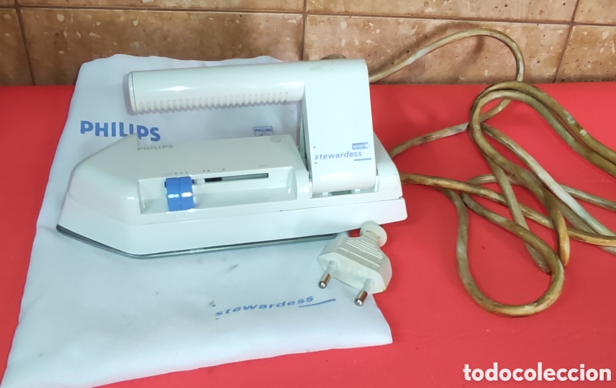Antig&uuml;edades: Antigua plancha de viaje Philips - Foto 1