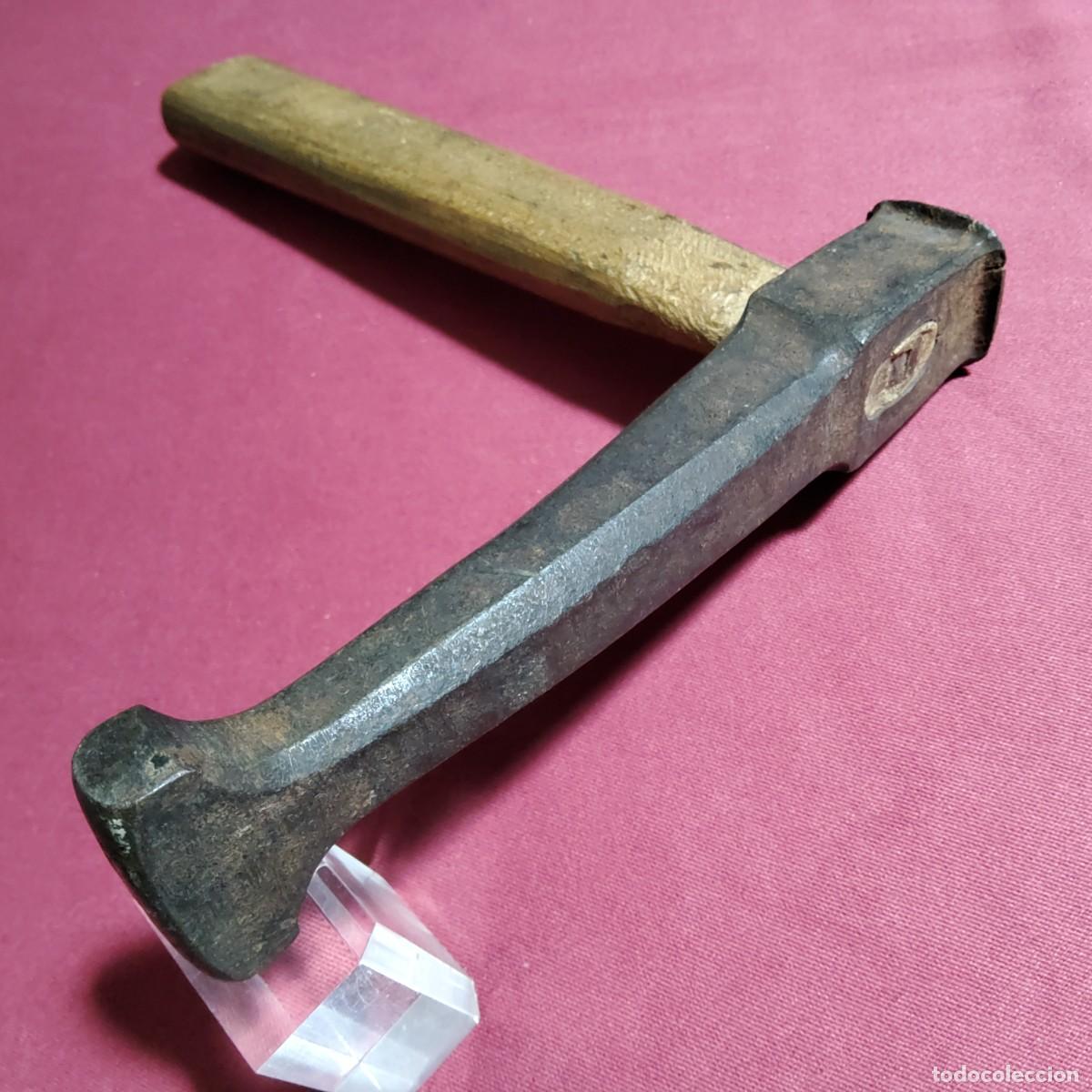Antig&uuml;edades: ANTIGUO MARTILLO DE HIERRO FORJADO - Foto 1