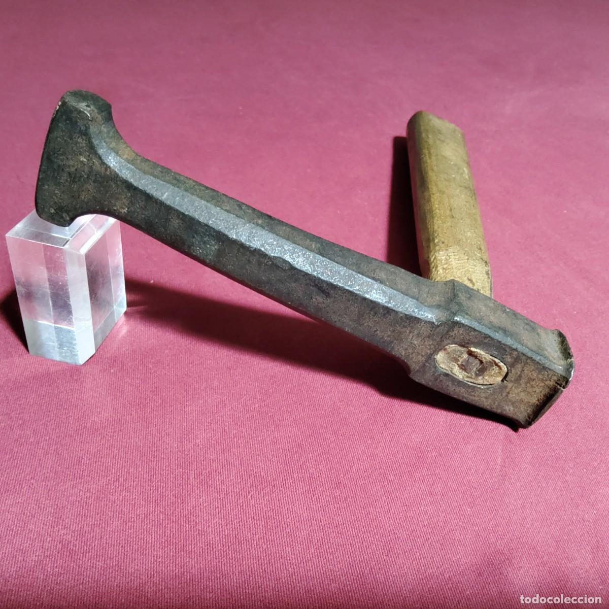 Antig&uuml;edades: ANTIGUO MARTILLO DE HIERRO FORJADO - Foto 2
