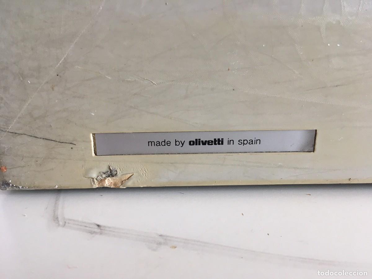 Antig&uuml;edades: M&aacute;quina de Escribir Olivetti Dora - Foto 8