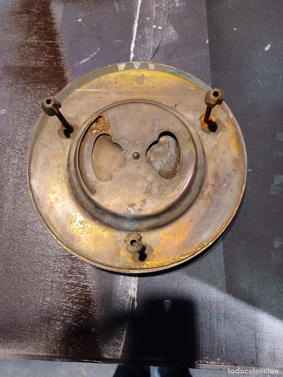 Antig&uuml;edades: Mirilla modernista de bronce. - Foto 3