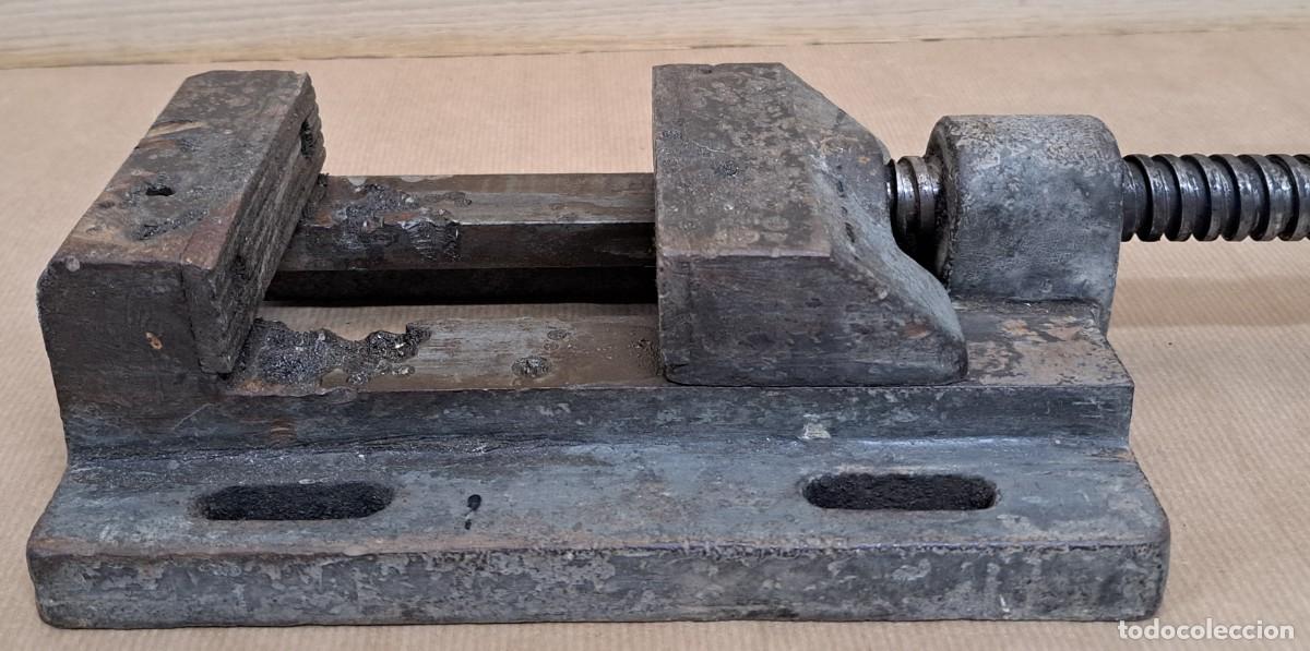 Antig&uuml;edades: Antiguo tornillo de banco - Foto 6