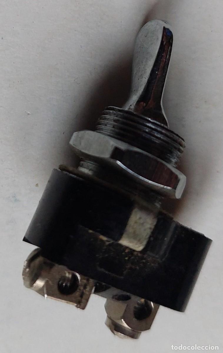 Antig&uuml;edades: Antiguo Interruptor de palanca nuevo a estrenar plateado - Foto 2