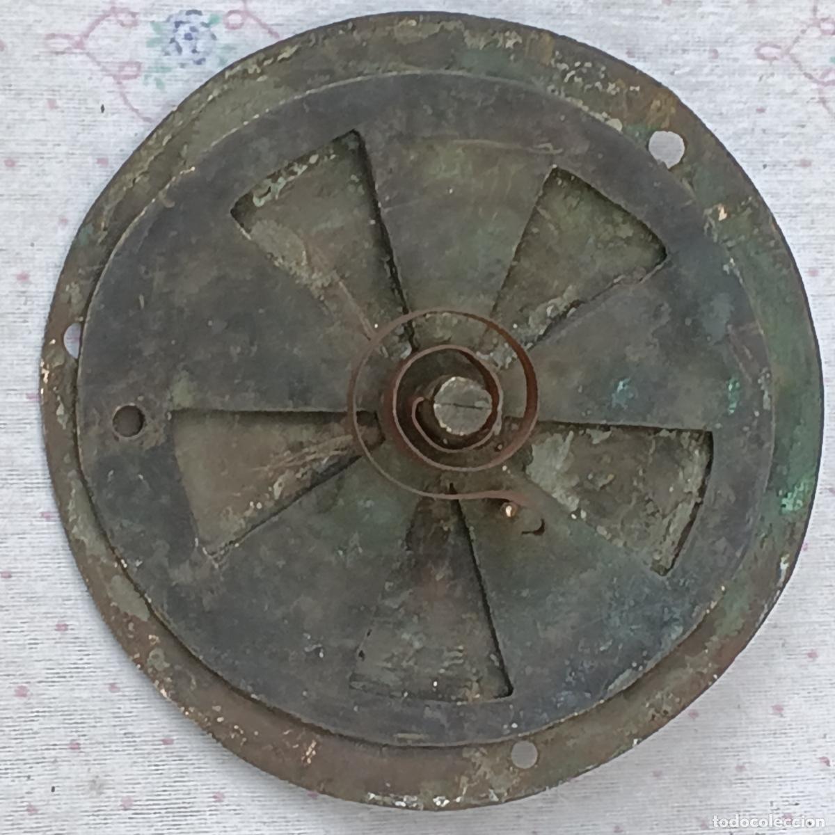Antig&uuml;edades: MIRILLA ANTIGUA PARA PUERTA DE MADERA EN BRONCE. - Foto 2