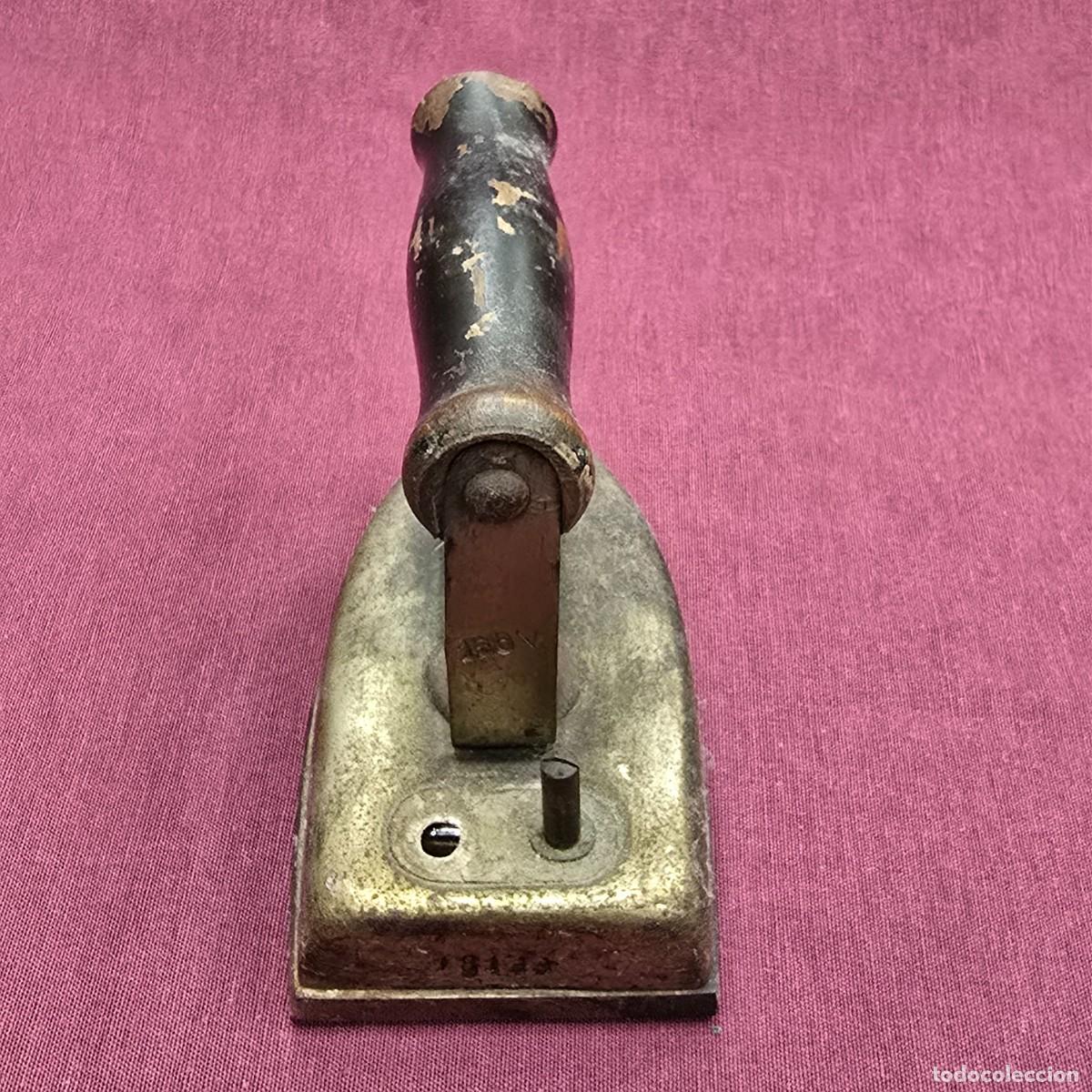 Antig&uuml;edades: ANTIGUA PLANCHA ELECTRICA - Foto 3