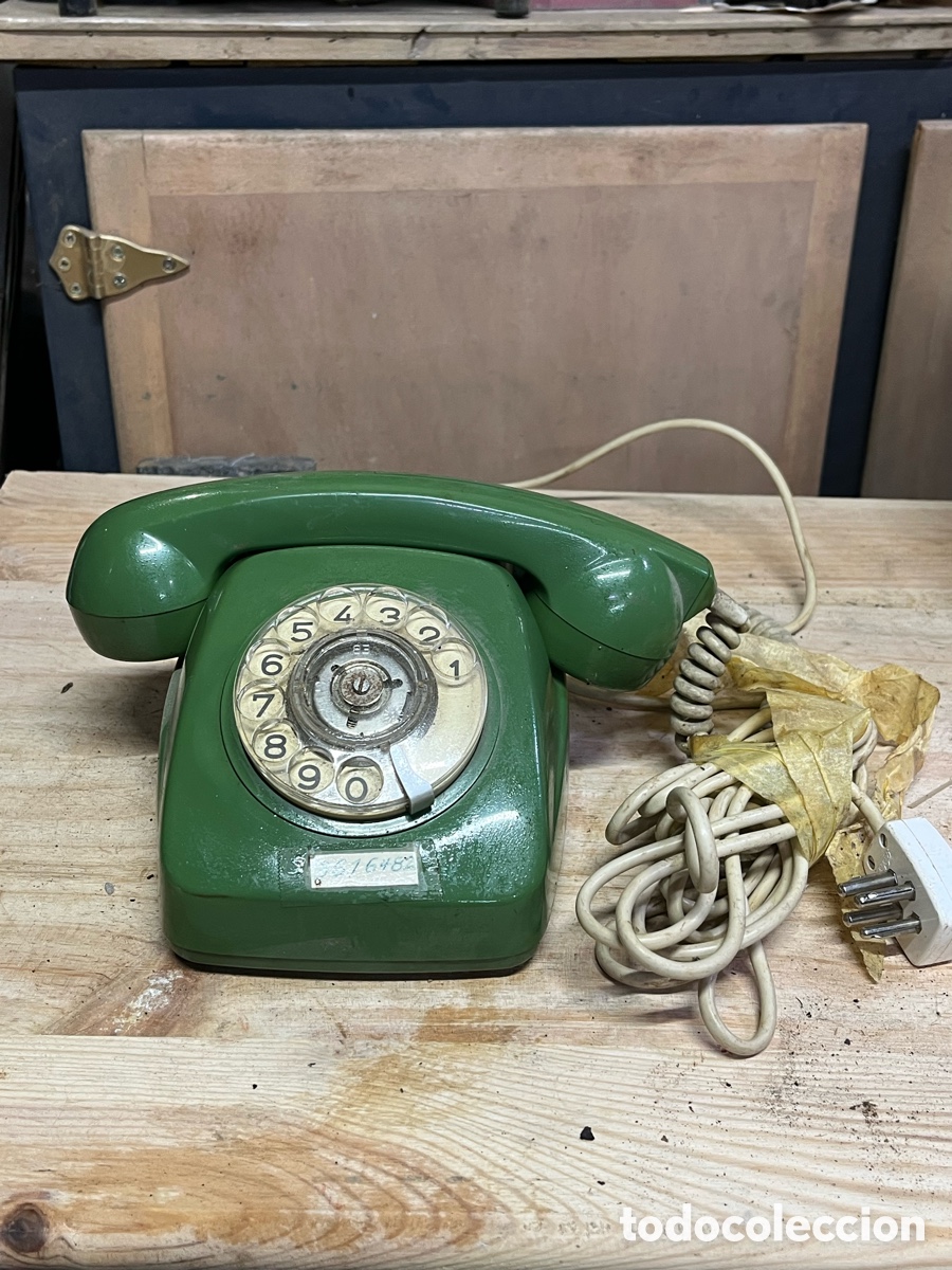 Tel&eacute;fonos: Antiguo tel&eacute;fono de disco. Francia - Foto 1