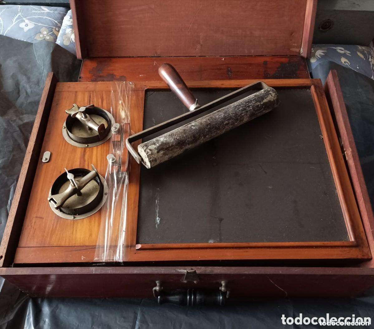 Antig&uuml;edades: imprenta port&aacute;til Gestetner, modelo Stencil Duplicator, - Foto 7