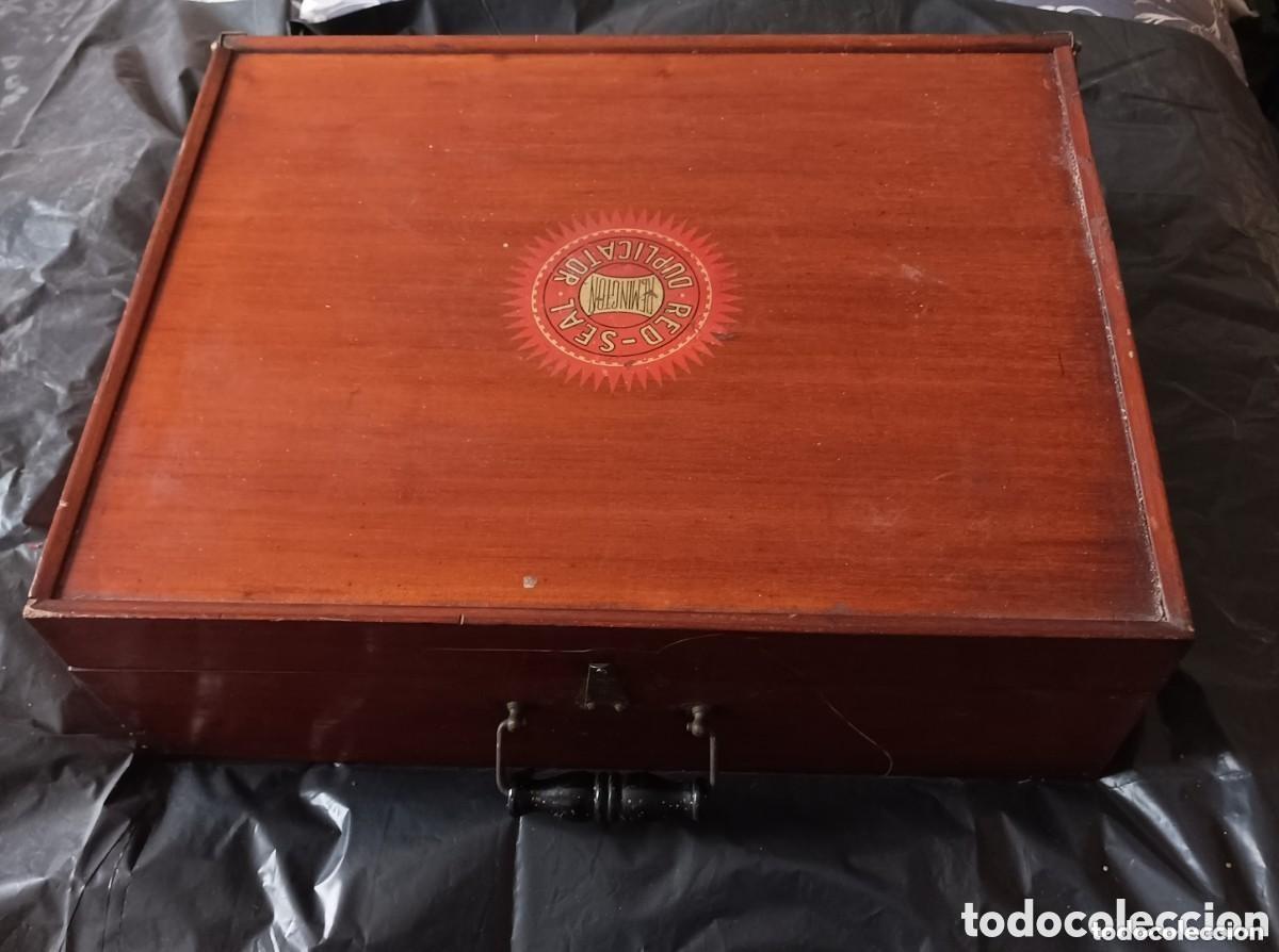 Antig&uuml;edades: imprenta port&aacute;til Gestetner, modelo Stencil Duplicator, - Foto 8