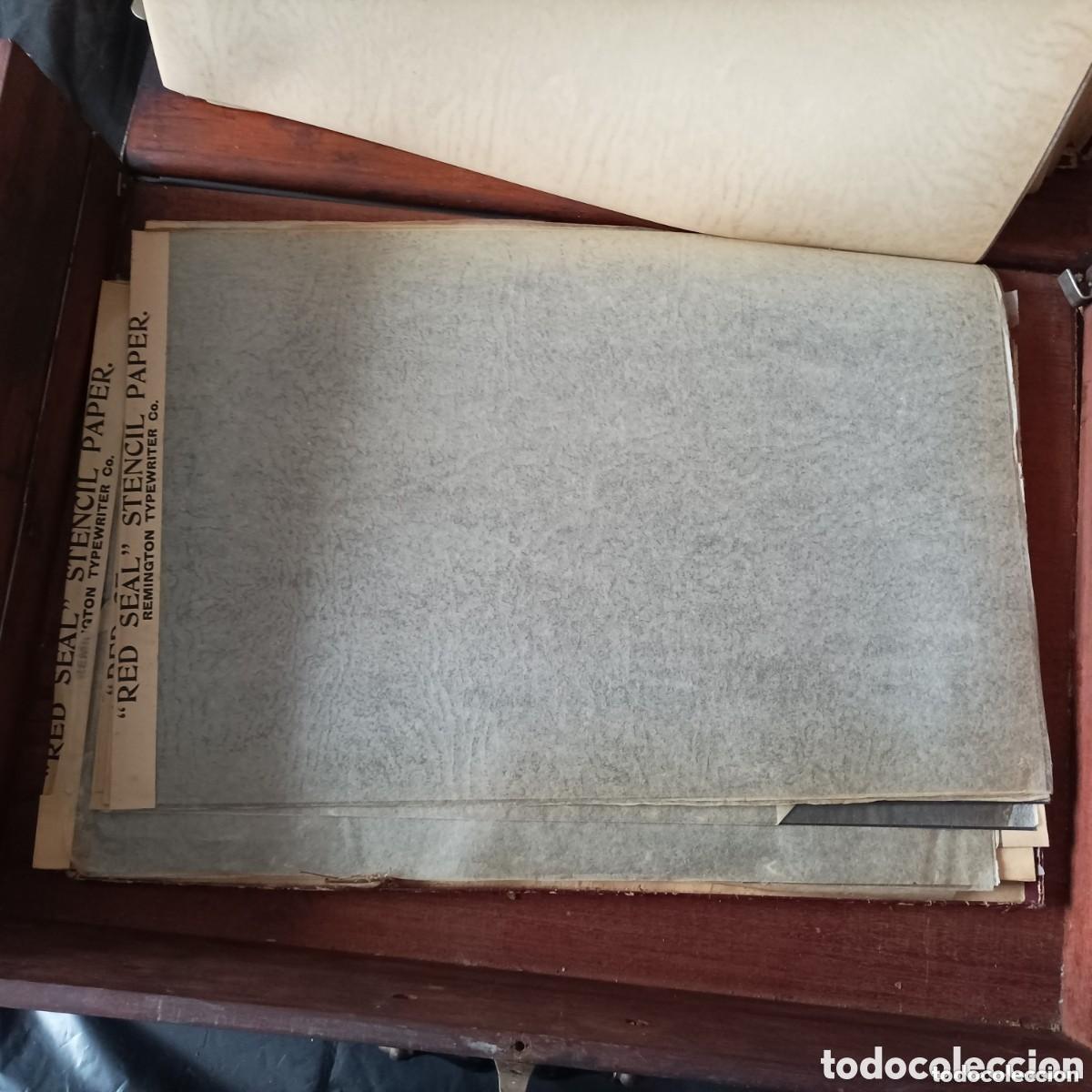 Antig&uuml;edades: imprenta port&aacute;til Gestetner, modelo Stencil Duplicator, - Foto 9