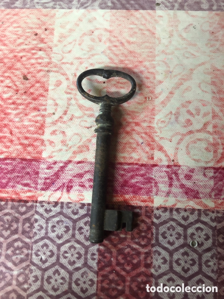 Antig&uuml;edades: Llave antigua de forja - Foto 2