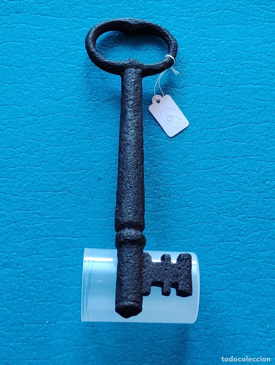 Antig&uuml;edades: ANTIGUA LLAVE DE HIERRO - Foto 2