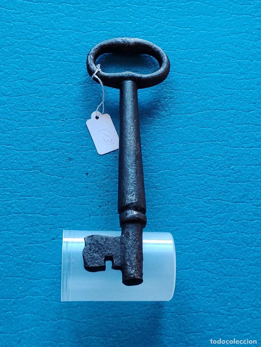 Antig&uuml;edades: ANTIGUA LLAVE DE HIERRO - Foto 1