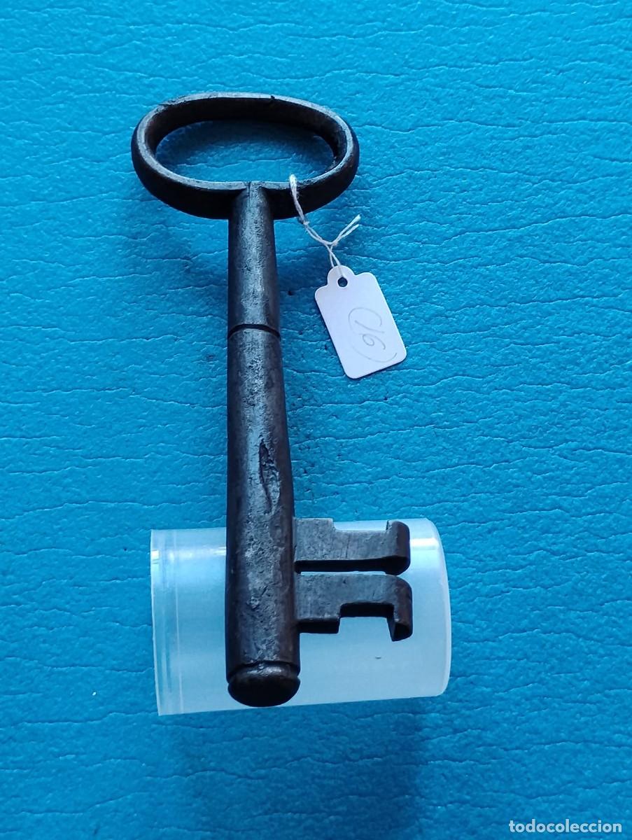 Antig&uuml;edades: ANTIGUA LLAVE DE HIERRO - Foto 2