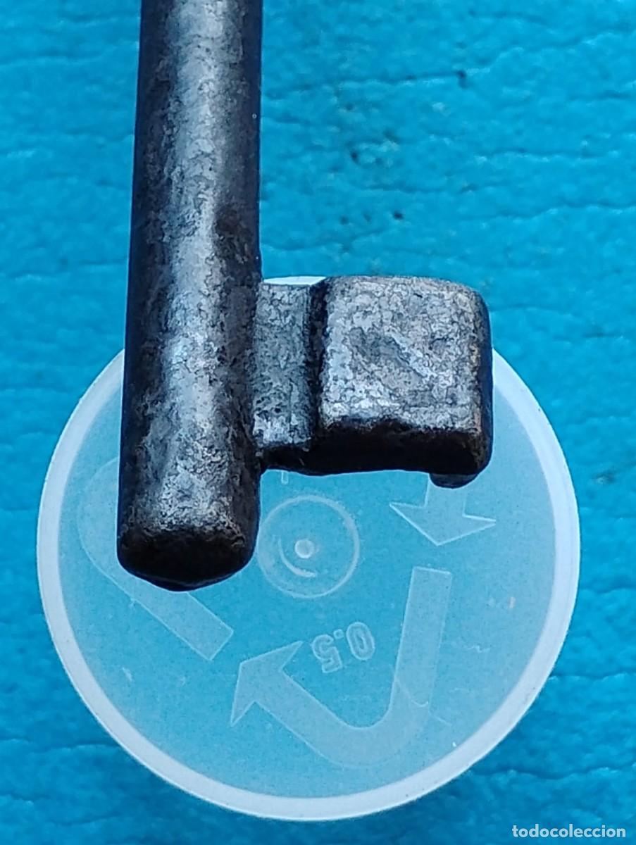 Antig&uuml;edades: ANTIGUA LLAVE DE HIERRO - Foto 3