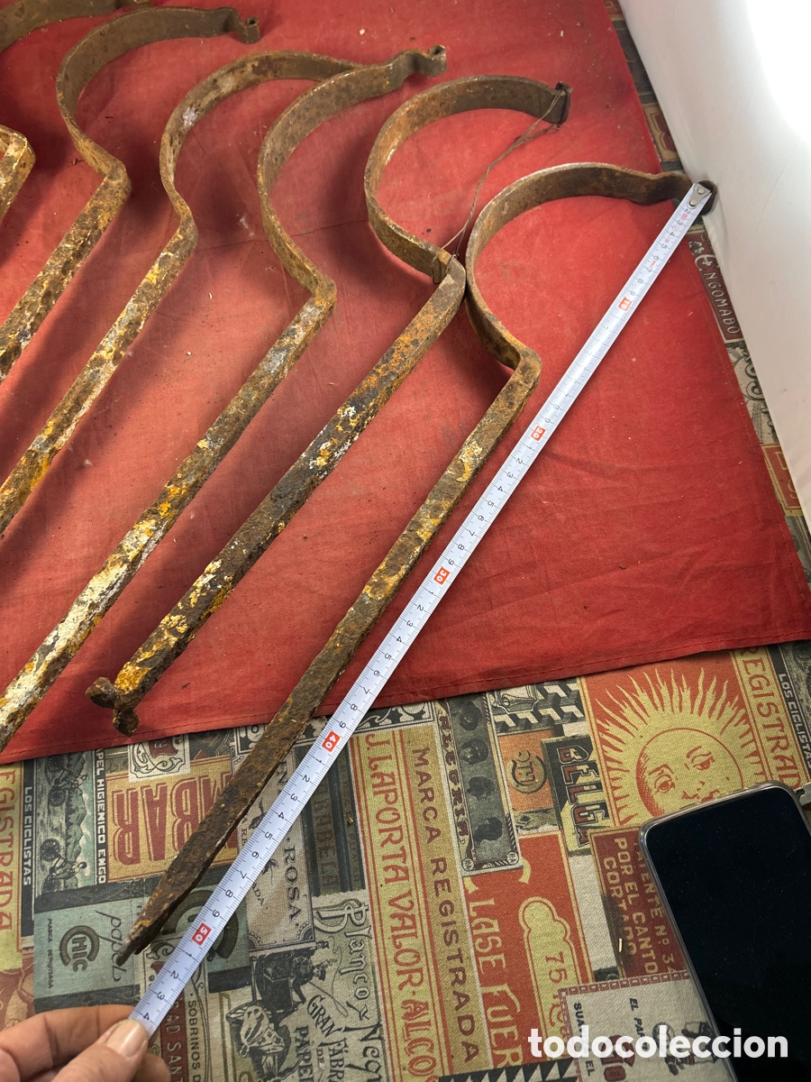 Antig&uuml;edades: LOTE DE GARRAS ANTIGUAS DE HIERRO - Foto 4