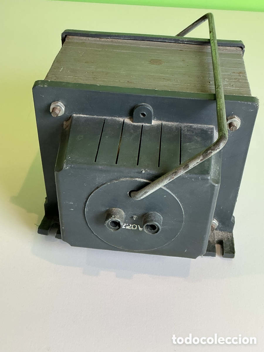 Antig&uuml;edades: Transformador el&eacute;ctrico 125/220V - Foto 3