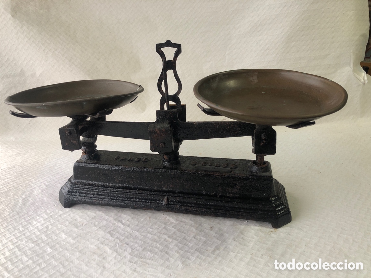 Antig&uuml;edades: Antigua balanza de platos - Foto 1