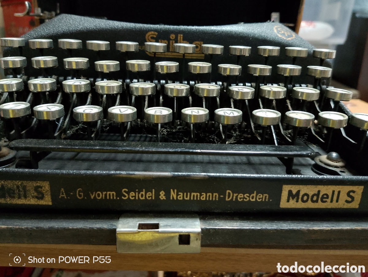 Antig&uuml;edades: M&aacute;quina de escribir marca erika - Foto 4