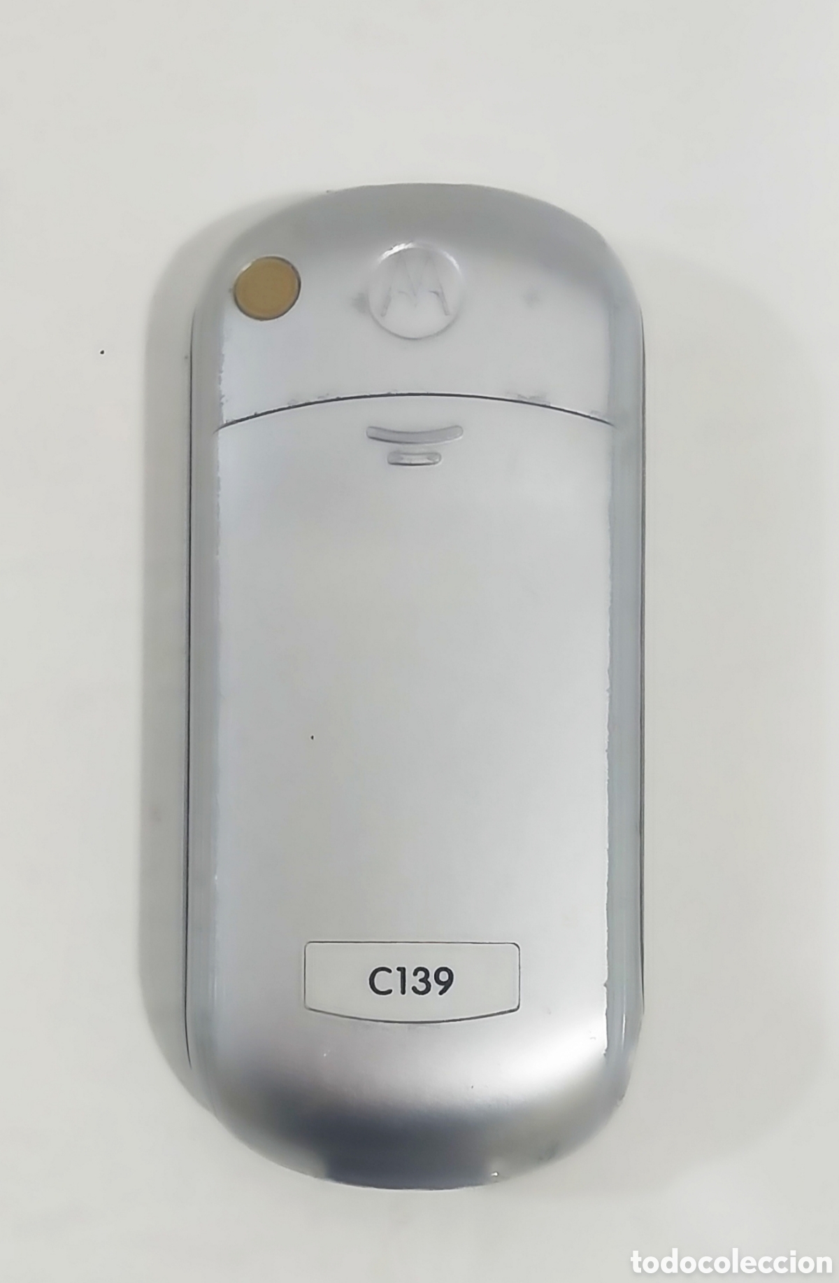 Tel&eacute;fonos: Tel&eacute;fono celular Motorola C139 Silver - Foto 8