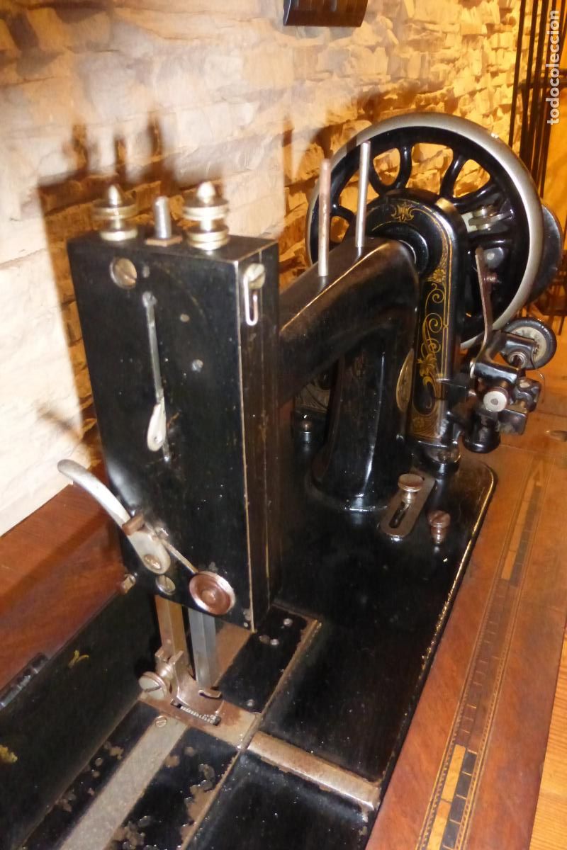 Antig&uuml;edades: ANTIGUA MAQUINA DE COSER DE FINALES DE 1800 - Foto 5