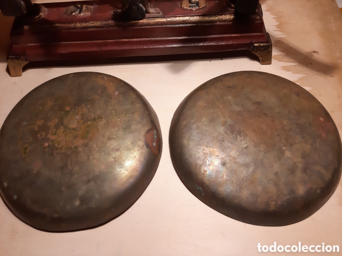 Antig&uuml;edades: Balanza de 5 kg con platos de lat&oacute;n. - Foto 8