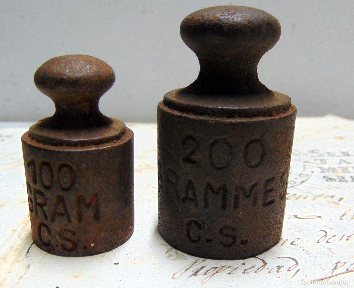 Antig&uuml;edades: LOTE DE PESAS 100 Y 200 GRAMOS HIERRO - Foto 1