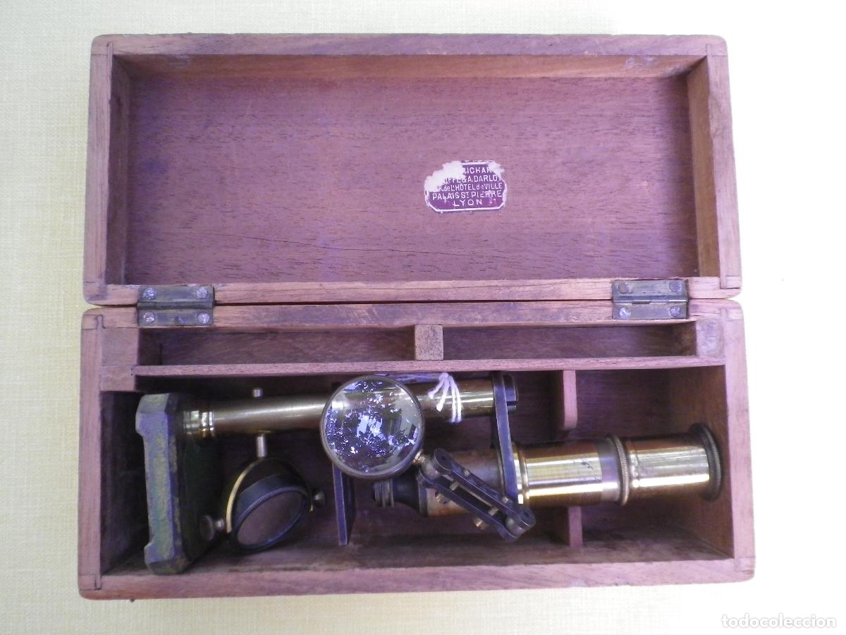 Antig&uuml;edades: Antiguo microscopio de lat&oacute;n. - Foto 7