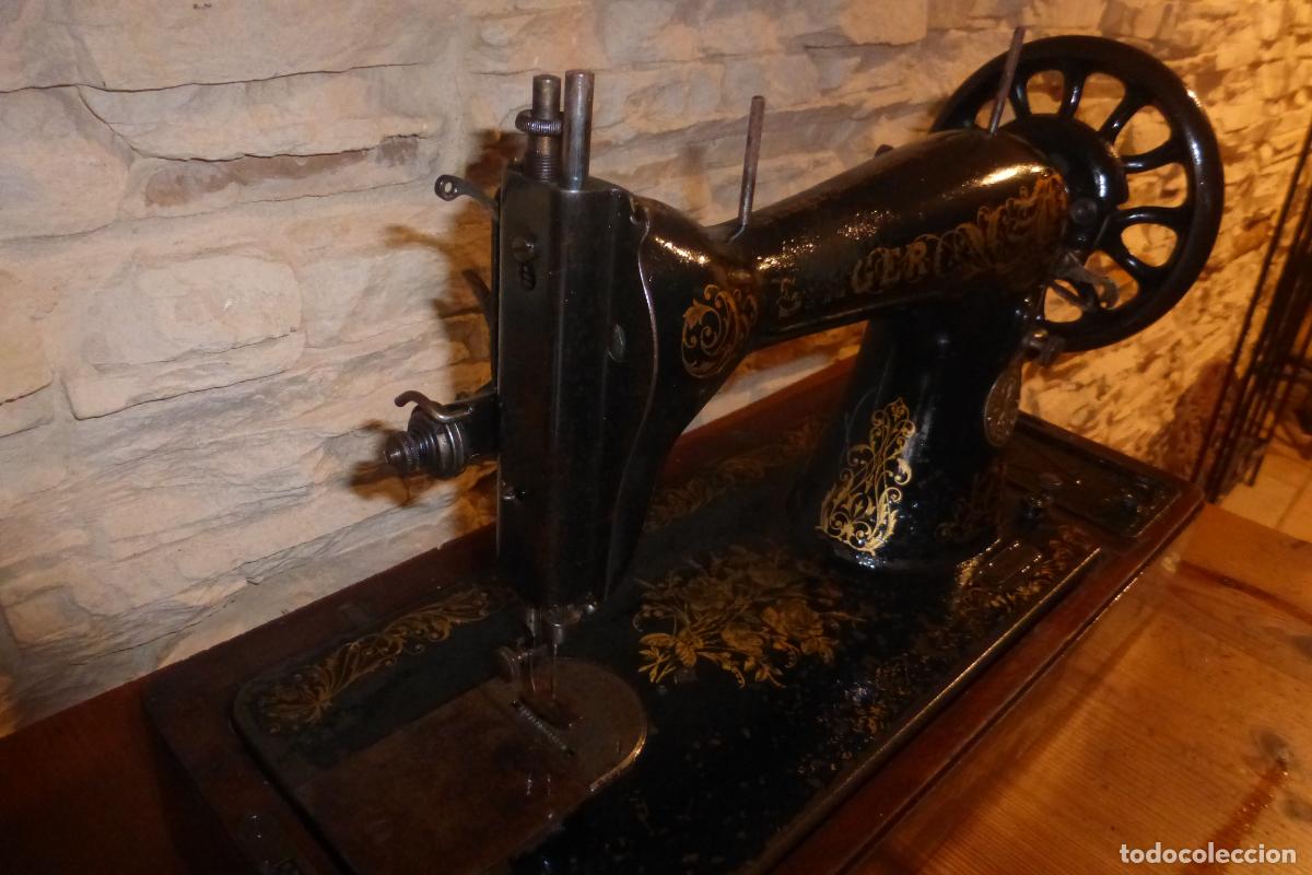 Antig&uuml;edades: ANTIGUA MAQUINA DE COSER SINGER - Foto 3