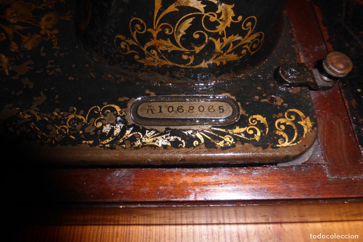 Antig&uuml;edades: ANTIGUA MAQUINA DE COSER SINGER - Foto 5