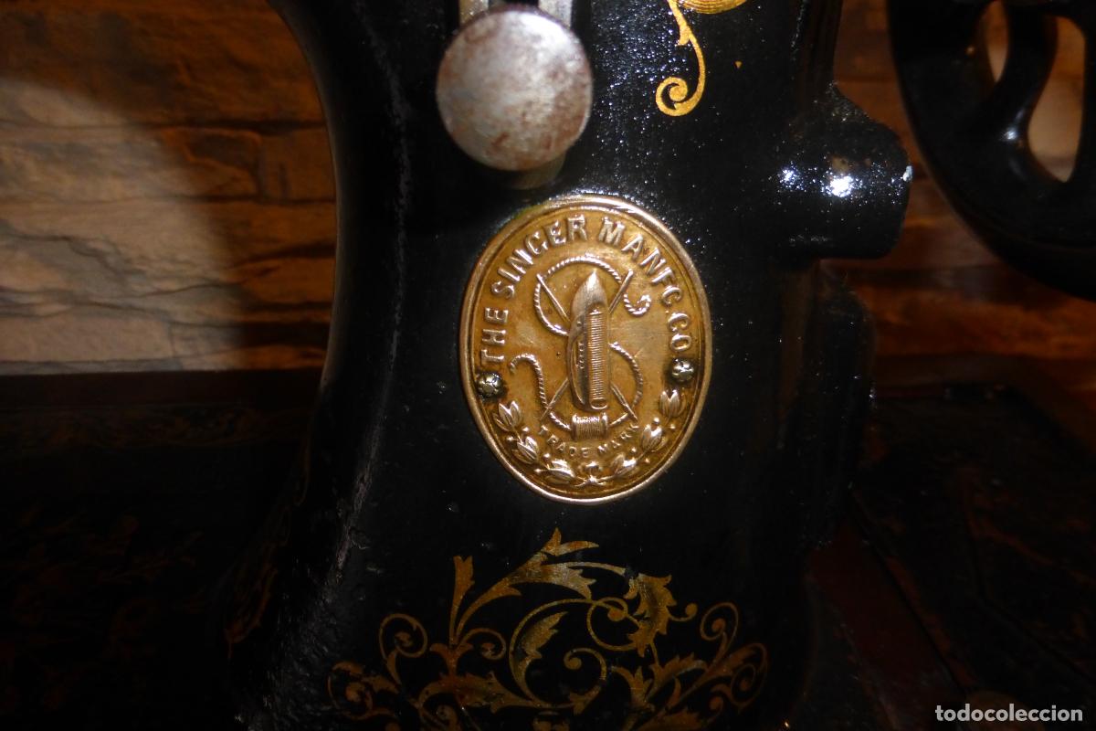 Antig&uuml;edades: ANTIGUA MAQUINA DE COSER SINGER - Foto 6