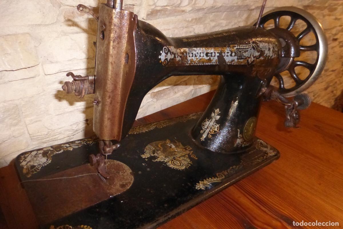 Antig&uuml;edades: ANTIGUA MAQUINA DE COSER SINGER - Foto 4