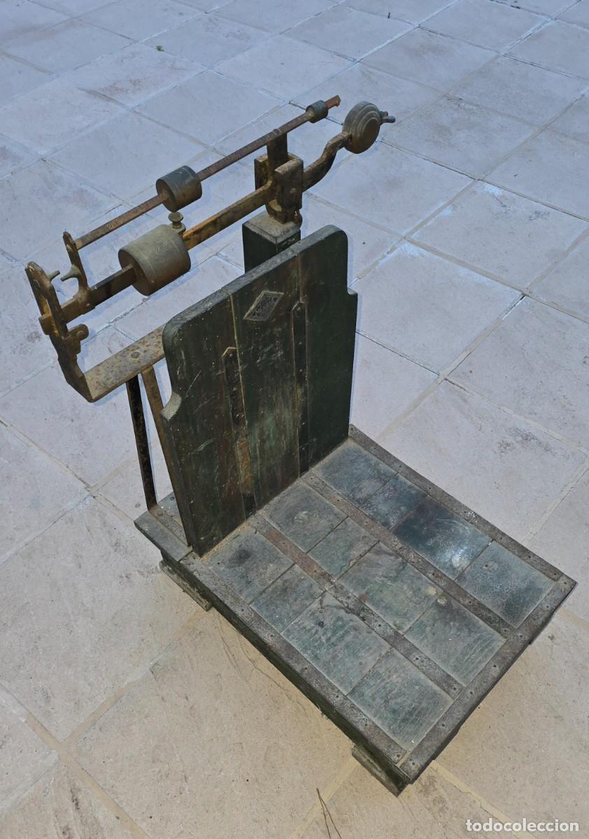 Antig&uuml;edades: B&aacute;scula de plataforma del Siglo XIX - Foto 5