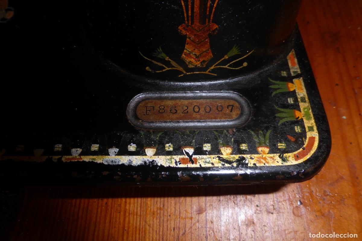 Antig&uuml;edades: ANTIGUA MAQUINA DE COSER SINGER - Foto 6