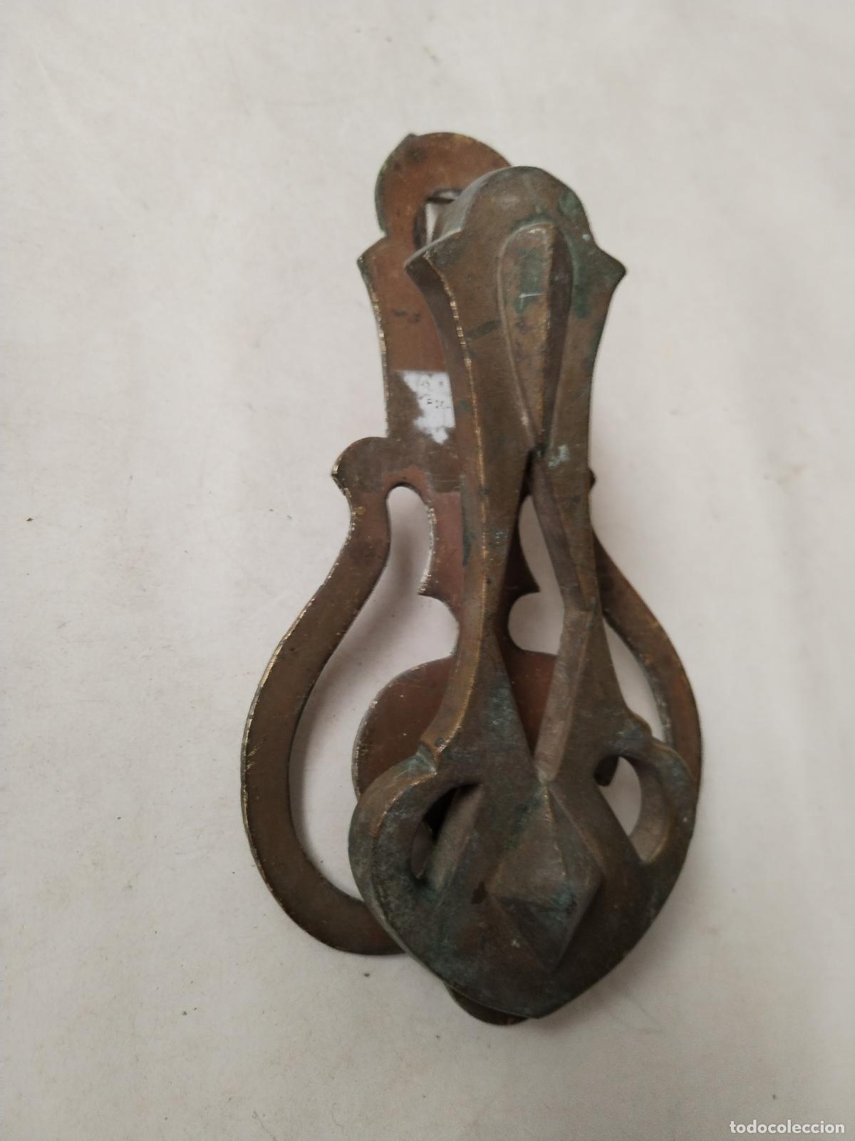 Antig&uuml;edades: llamador aldaba antiguo de bronce - c121 - Foto 2