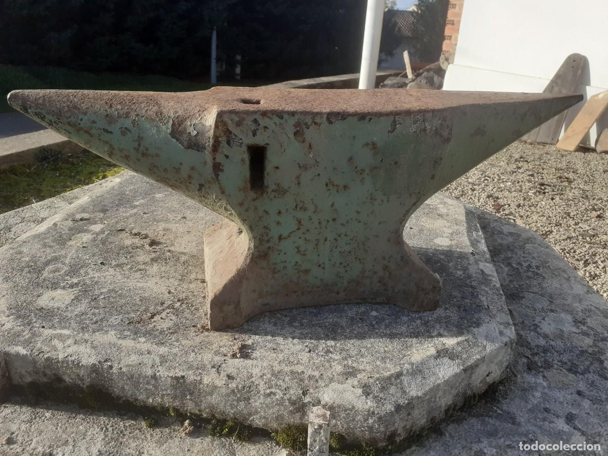 Antig&uuml;edades: Yunque de 110 kilos de peso - Foto 5
